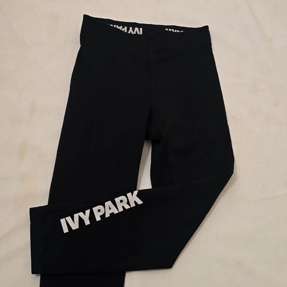 IVY PARK leggings, size XS ! - Picture 2 of 7